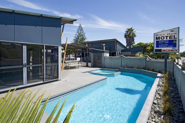 Beach House Motel ปาปาโมอา ภายนอก รูปภาพ
